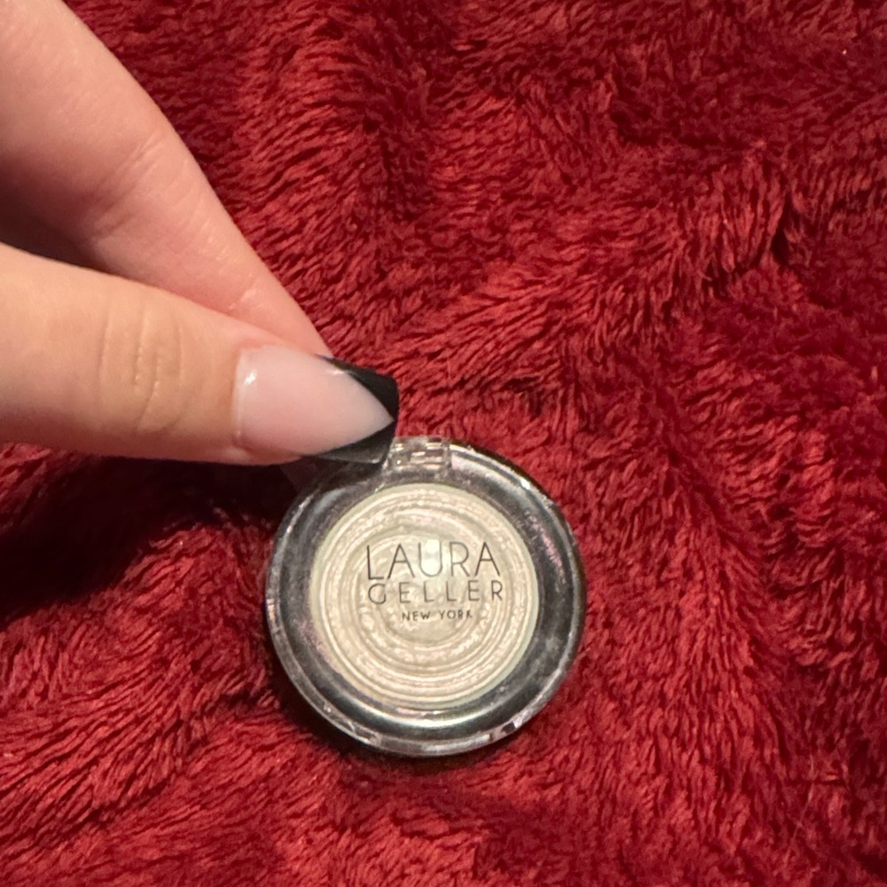 Laura Geller Diamond Dush shimmer